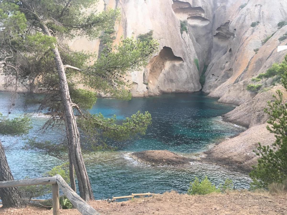Fanny Wifi Climatise Tout A Pieds 4 Personnes La Ciotat Esterno foto