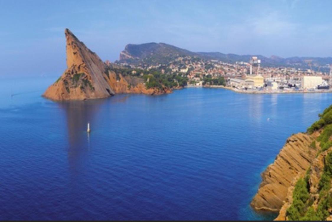 Fanny Wifi Climatise Tout A Pieds 4 Personnes La Ciotat Esterno foto