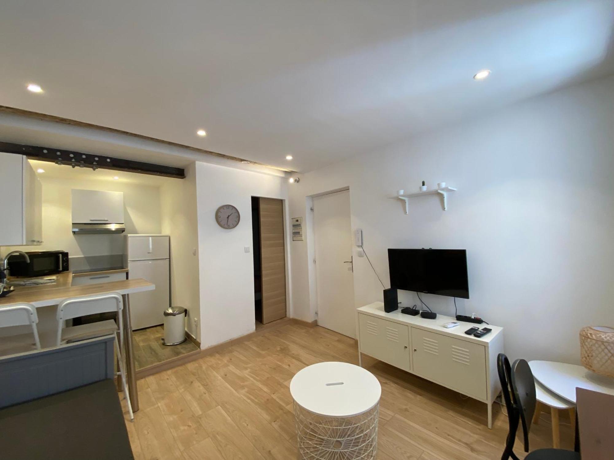 Fanny Wifi Climatise Tout A Pieds 4 Personnes La Ciotat Esterno foto